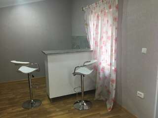 Дома для отпуска Apartment Anastasia Кутаиси Cемейный номер с собственной ванной комнатой-16